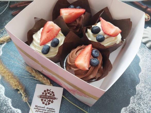 Заказать, купить десерты недорого в СПБ с доставкой